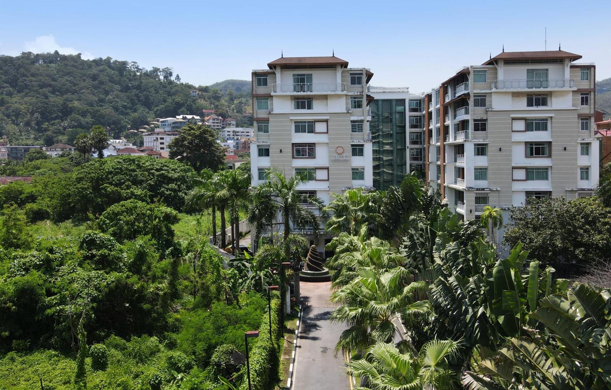 Icheck Inn Residences Patong Exterior foto