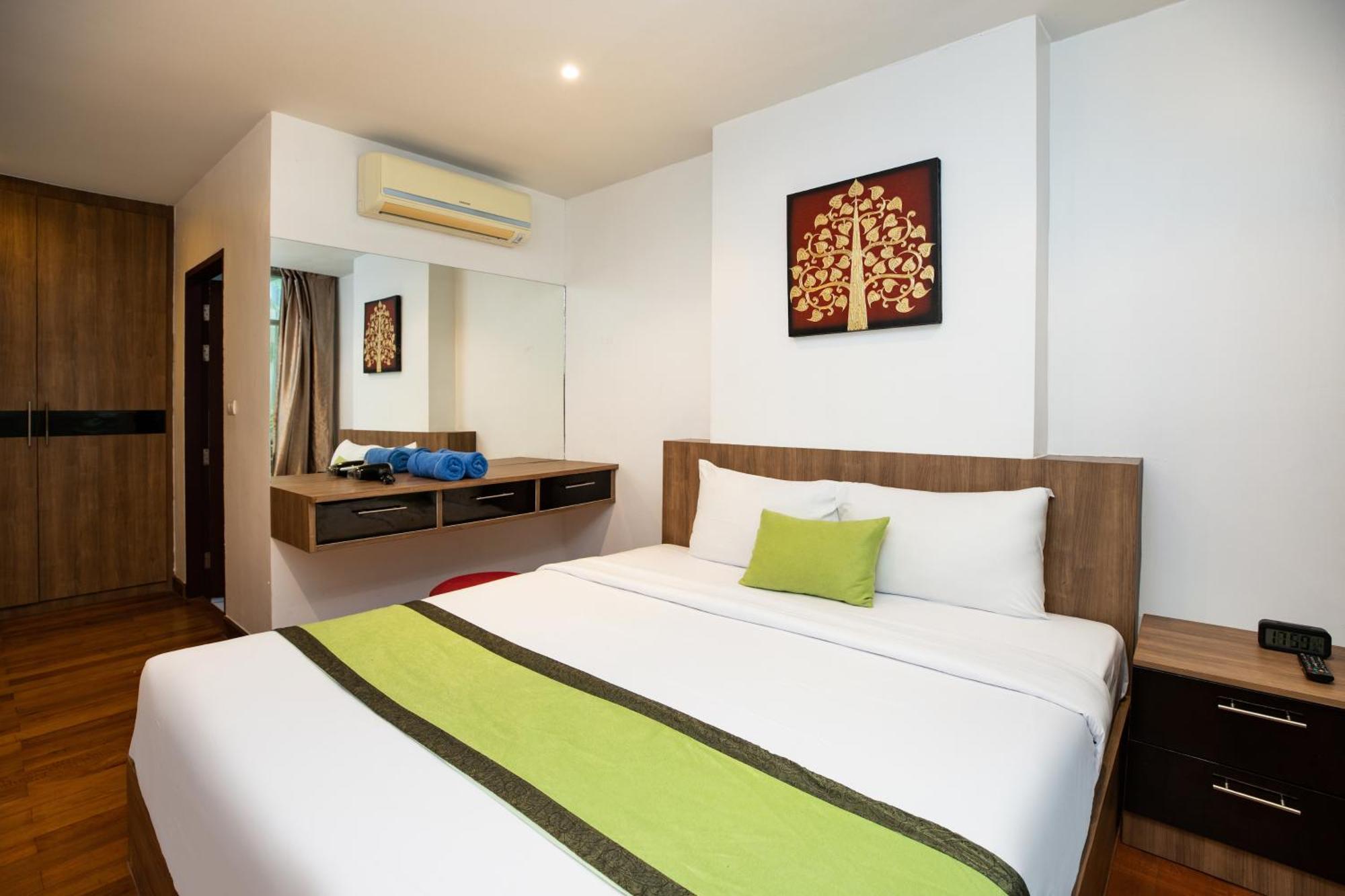 Icheck Inn Residences Patong Exterior foto