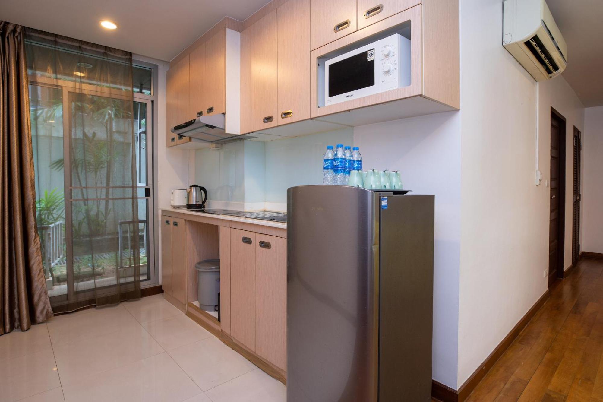 Icheck Inn Residences Patong Exterior foto