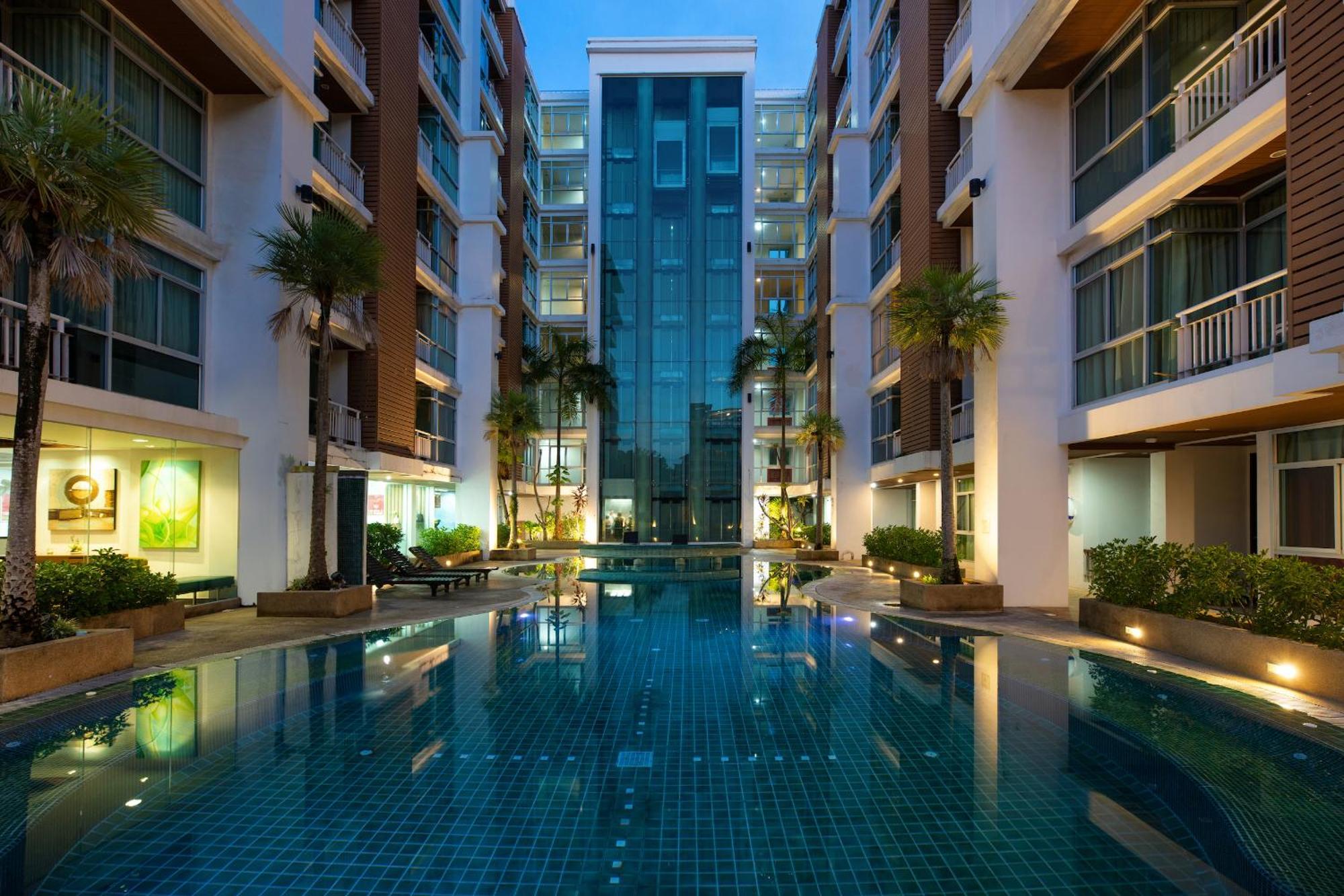 Icheck Inn Residences Patong Exterior foto